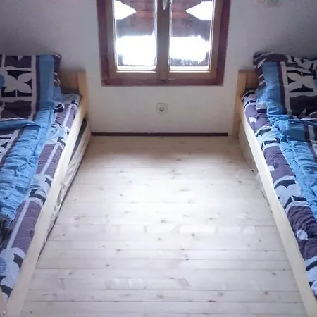 Zlatni Javor Апартаменты Яхорина